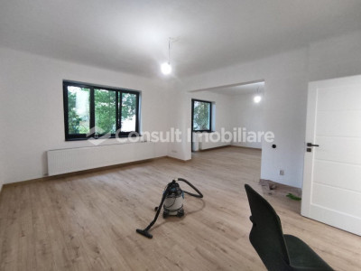 Spatiu de birouri 4 camere | Centru